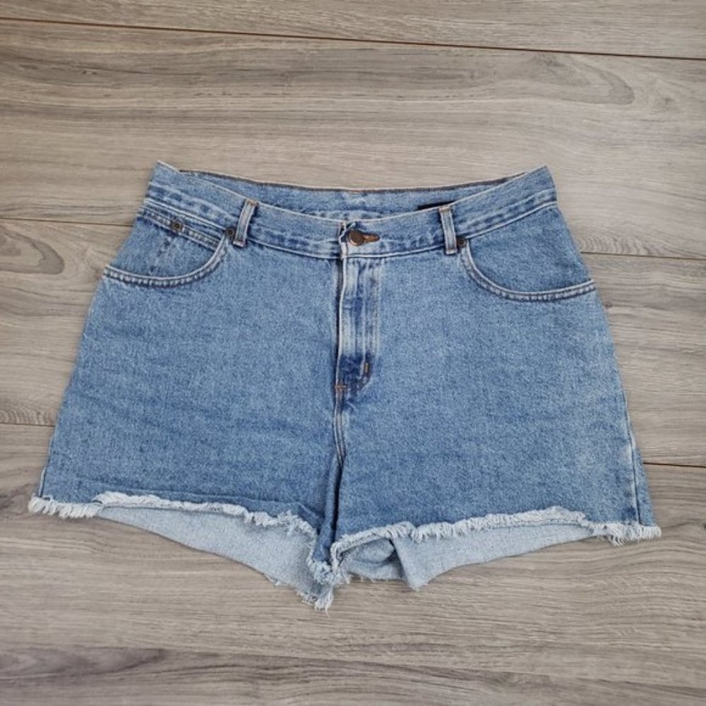 No Boundaries Frayed Hem High Rise Denim Shorts Blue Size 33